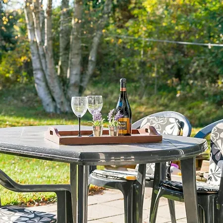 Hébergement de vacances Three-bedroom Holiday In Hals